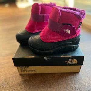 The North Face Toddler Alpenglow Snow Boots